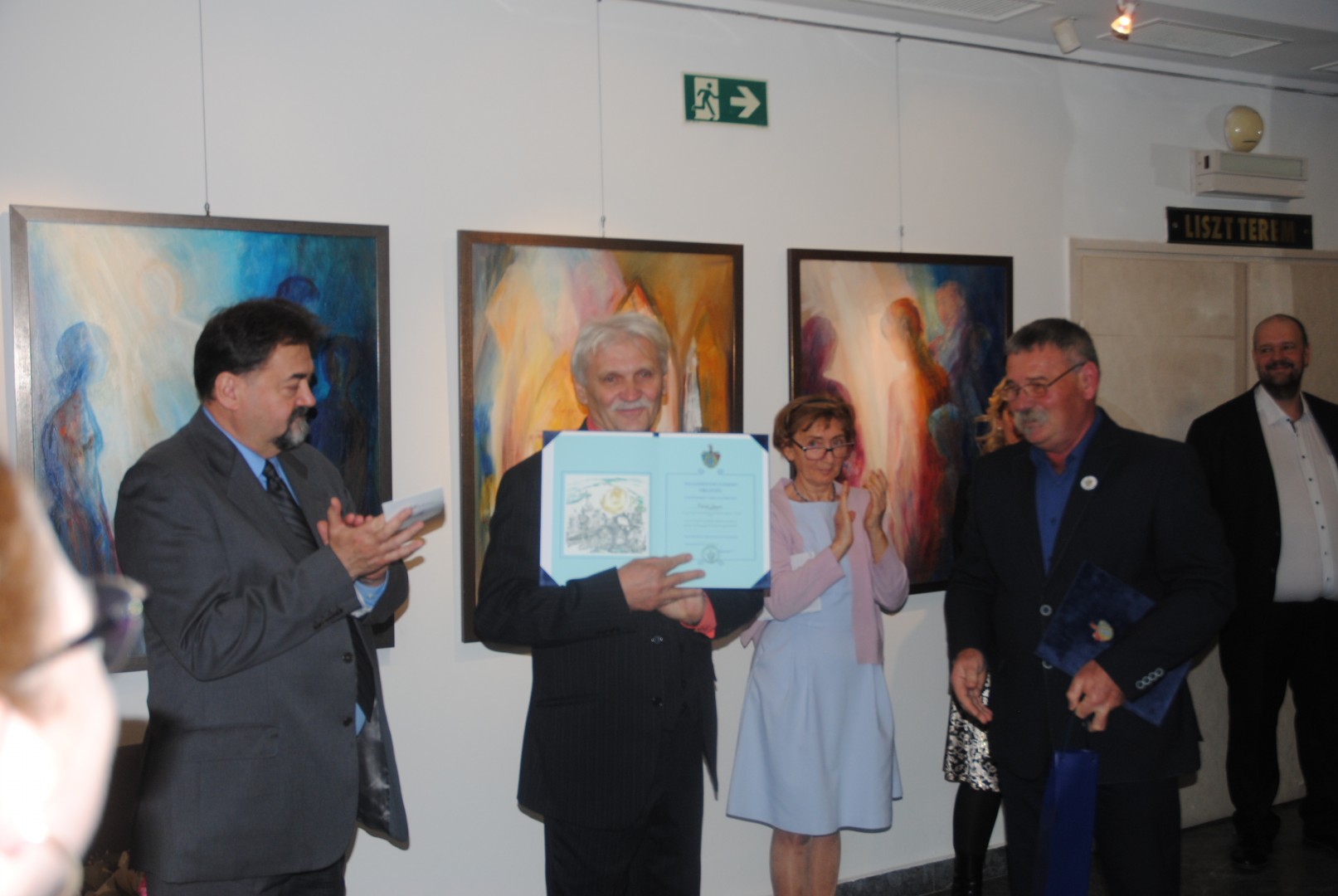 Kiállítás nyílt Rácz Imre festményeiből Debrecenben